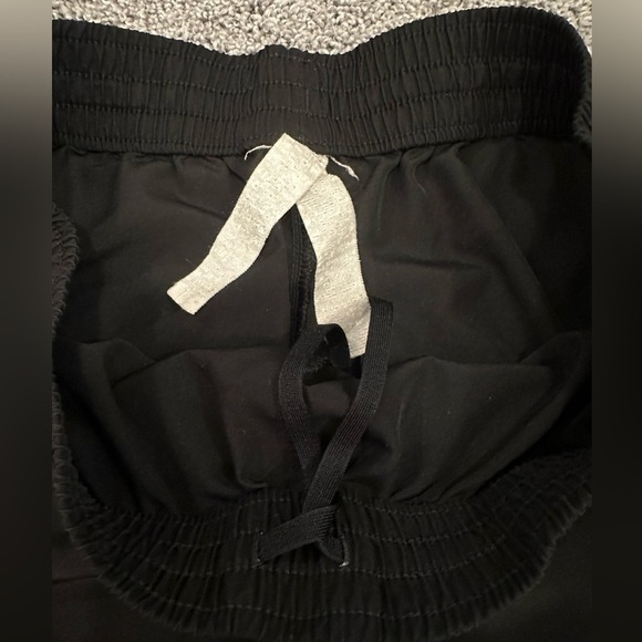 New Balance Black Running Shorts - Picture 7 of 7